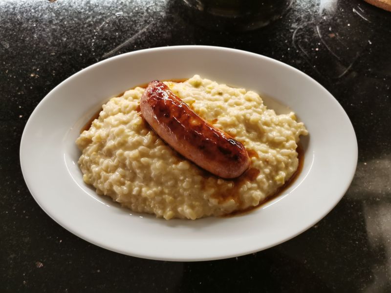 Luganighe mit Wirzrisotto